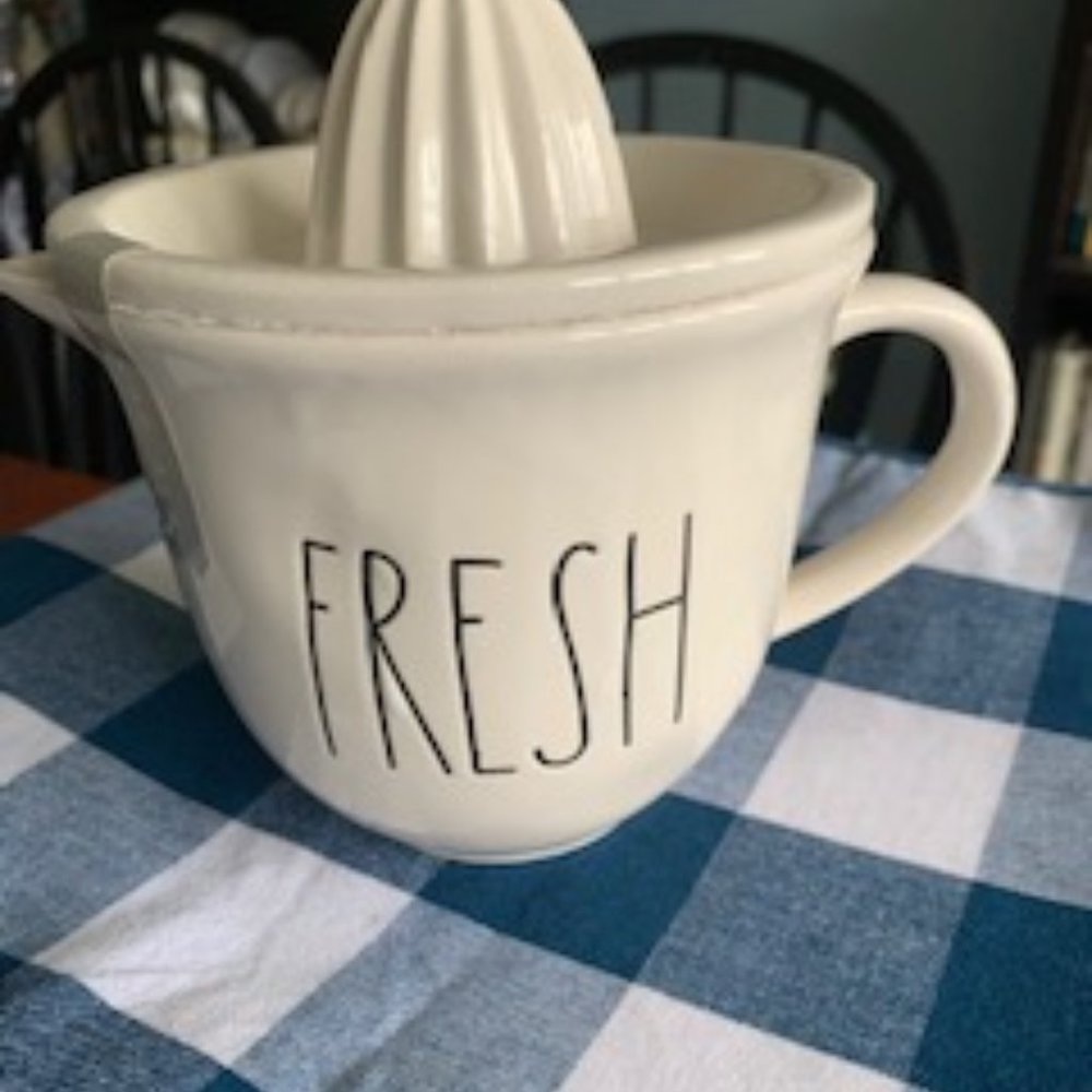 Rae Dunn Fresh Juicer